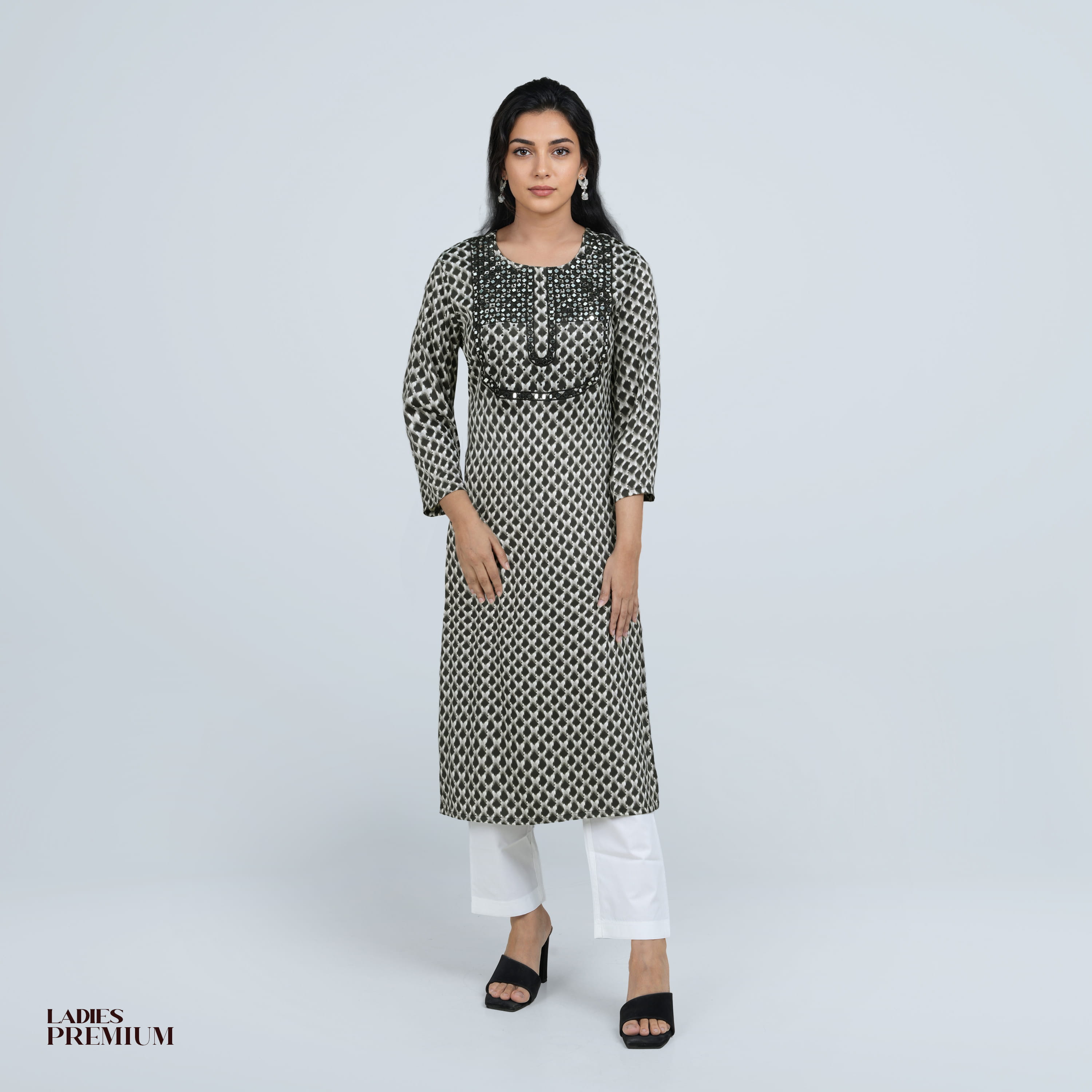 Ladies Premium Long Kurti | Olive/Black Diamond Pattern 3/4 Sleeve